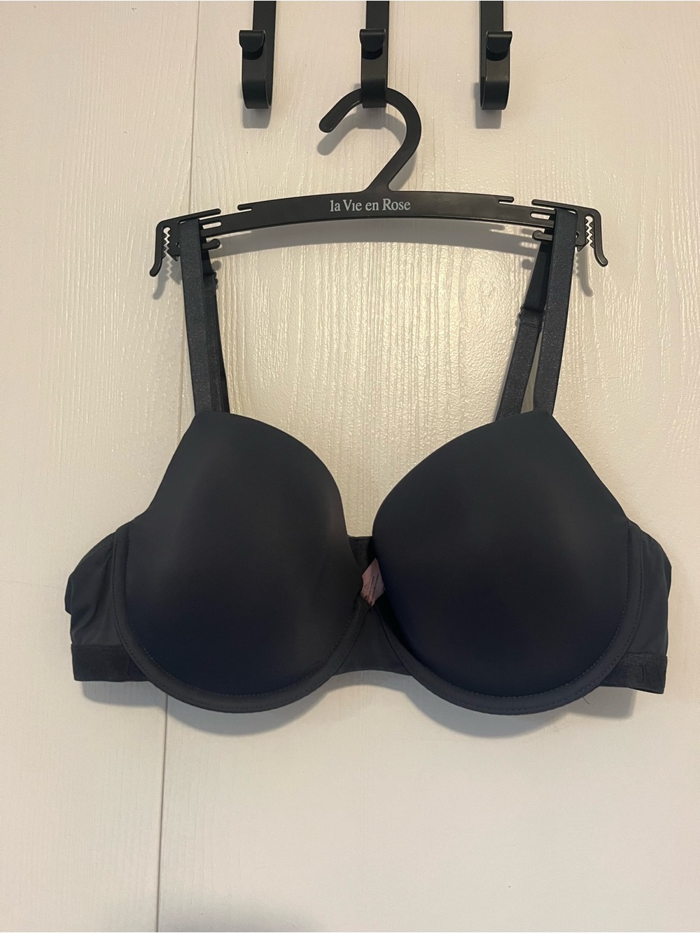 La vie en rose | Lightly Lined Demi Bra | 38C